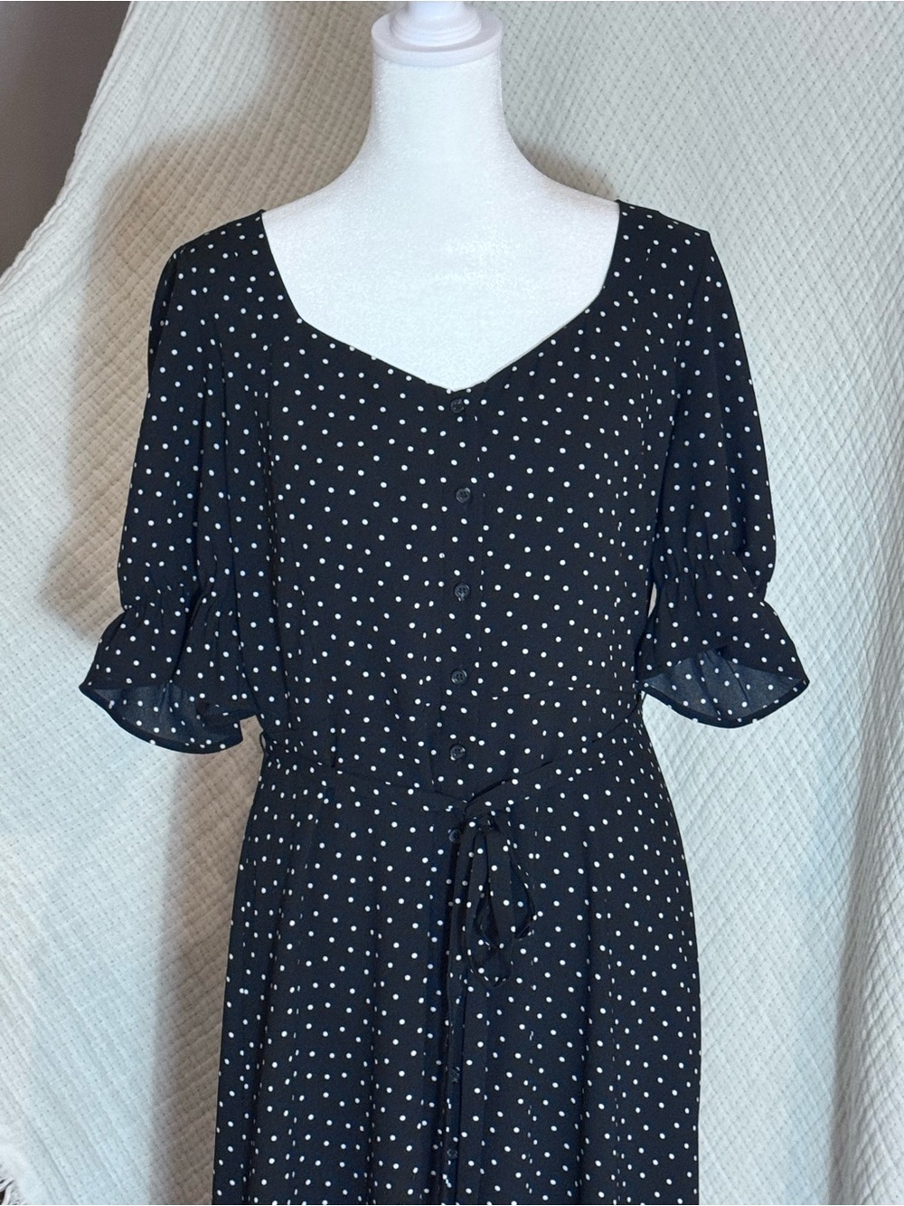 Black Polka Dot Maxi Dress with Ruffle Sleeves - Picture 4 of 5